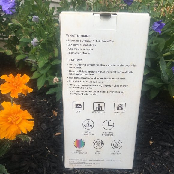 **NEW** Essential Oil ~~MINI~~ Humidifier Diffuser Gift Kit - Picture 3 of 4